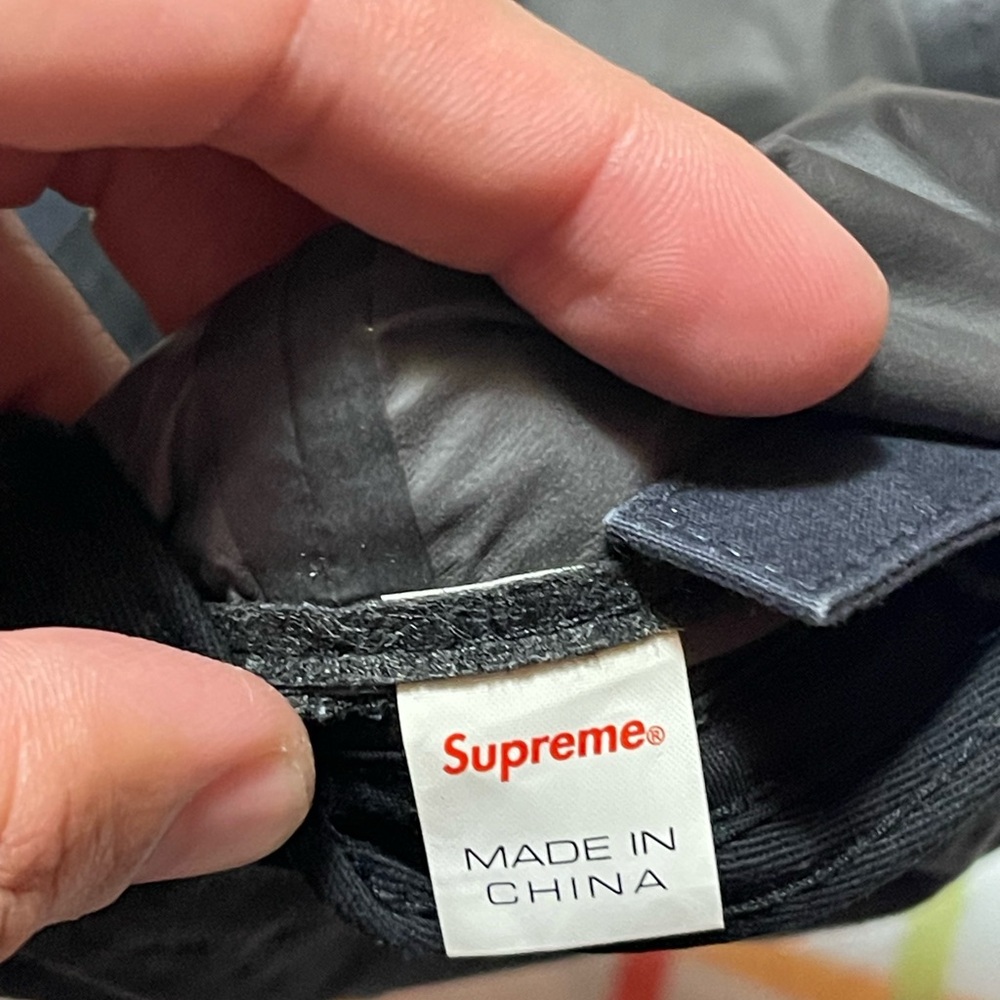Supreme GORE-TEX S Logo